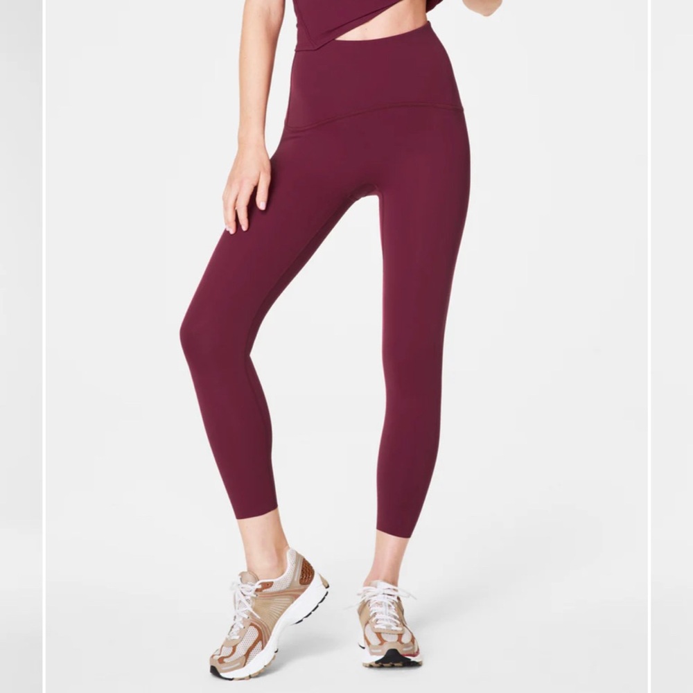 SPANXshape™ Booty Boost®
7/8 Leggings